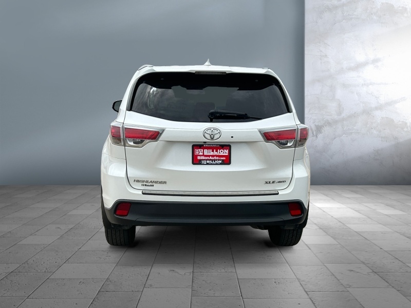 2016 Toyota Highlander