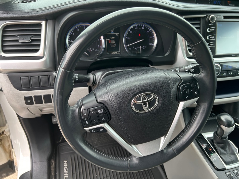 2016 Toyota Highlander