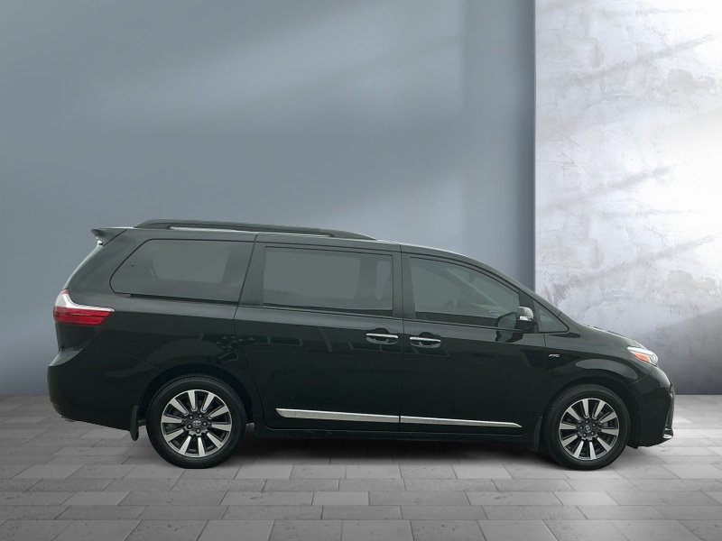 2020 Toyota Sienna