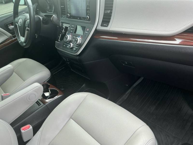 2020 Toyota Sienna