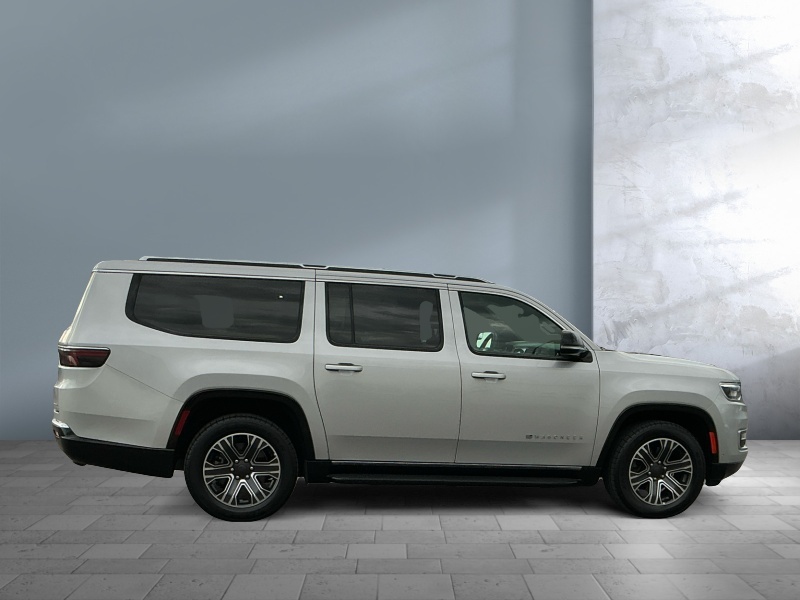 2023 Jeep Wagoneer L