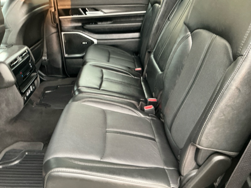 2023 Jeep Wagoneer L