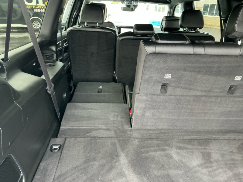 2023 Jeep Wagoneer L