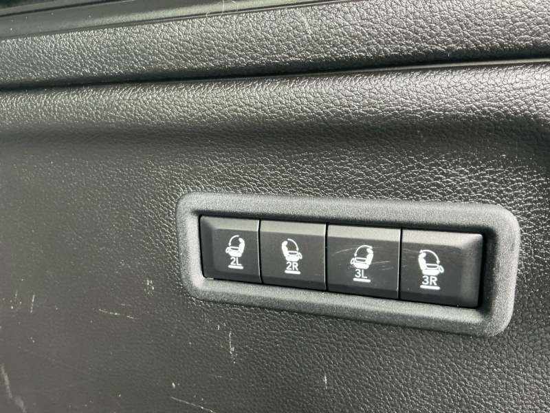 2023 Jeep Wagoneer L