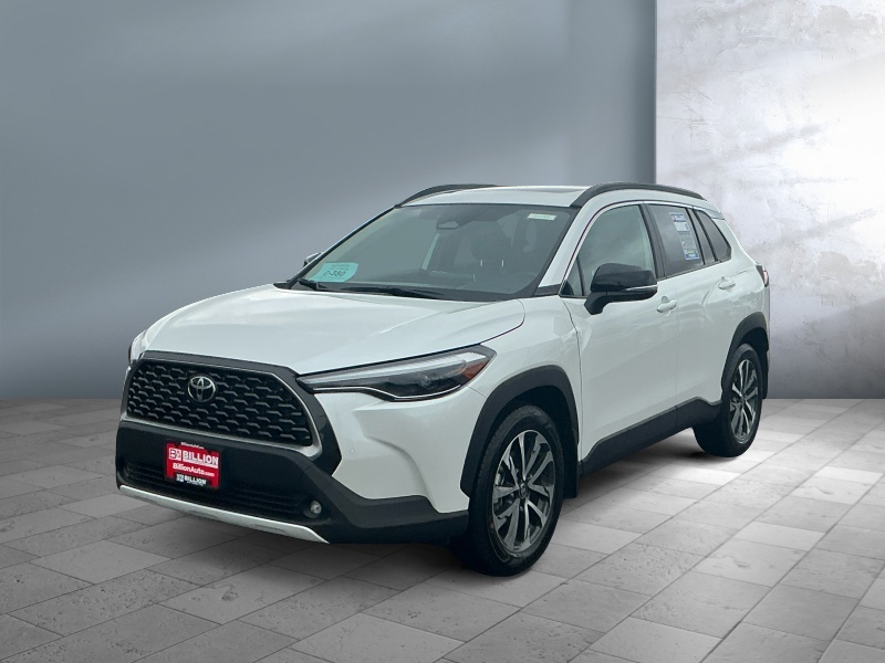 Used 2025 Toyota Corolla Cross XLE Crossovers