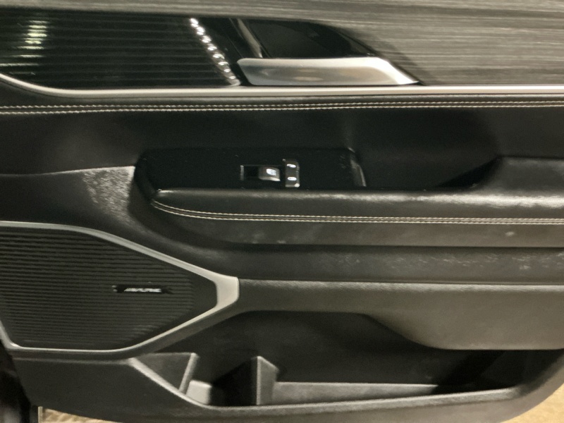 2023 Jeep Wagoneer L