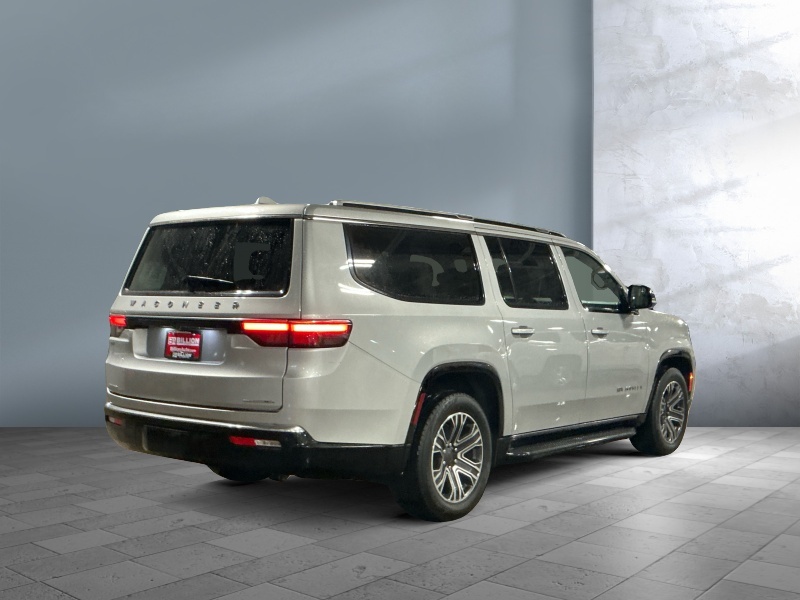 2023 Jeep Wagoneer L