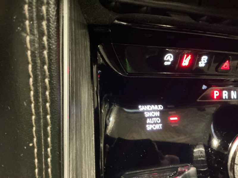 2023 Jeep Wagoneer L