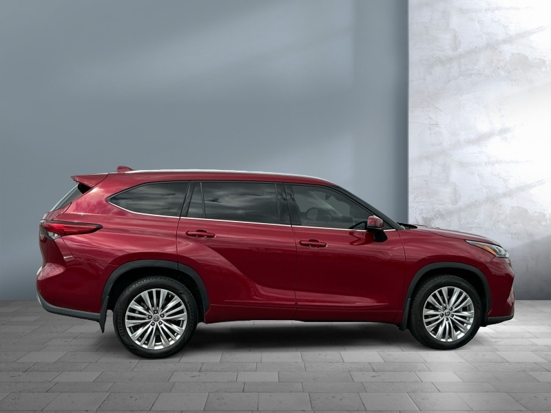 2023 Toyota Highlander