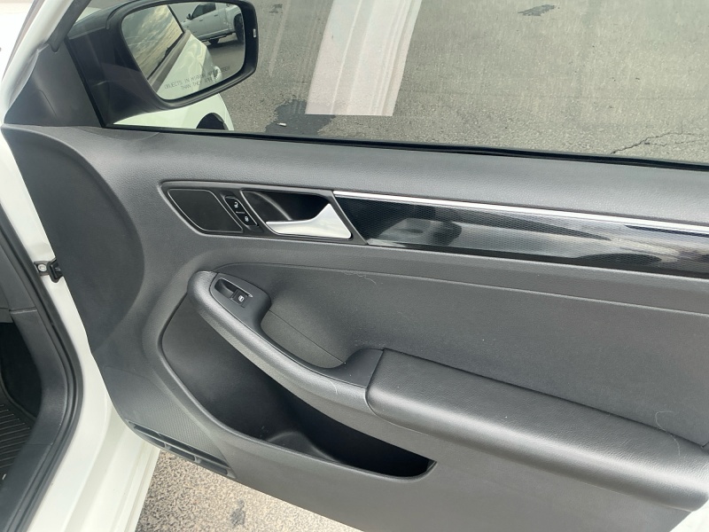 2018 Volkswagen Jetta