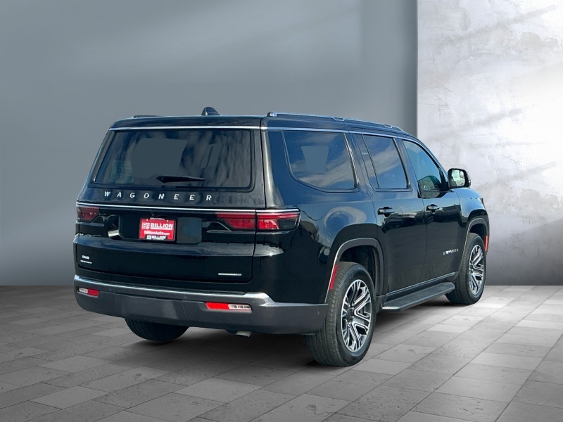 2022 Jeep Wagoneer
