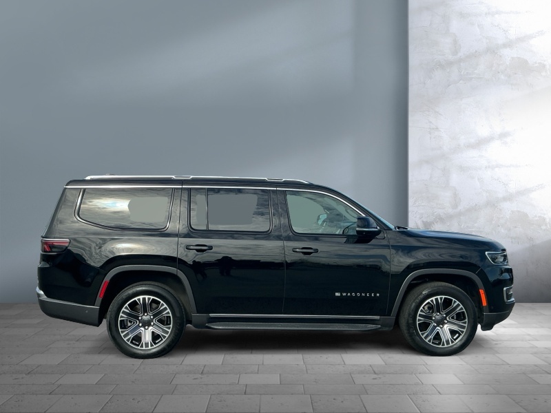 2022 Jeep Wagoneer