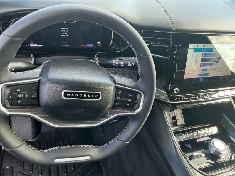 2022 Jeep Wagoneer