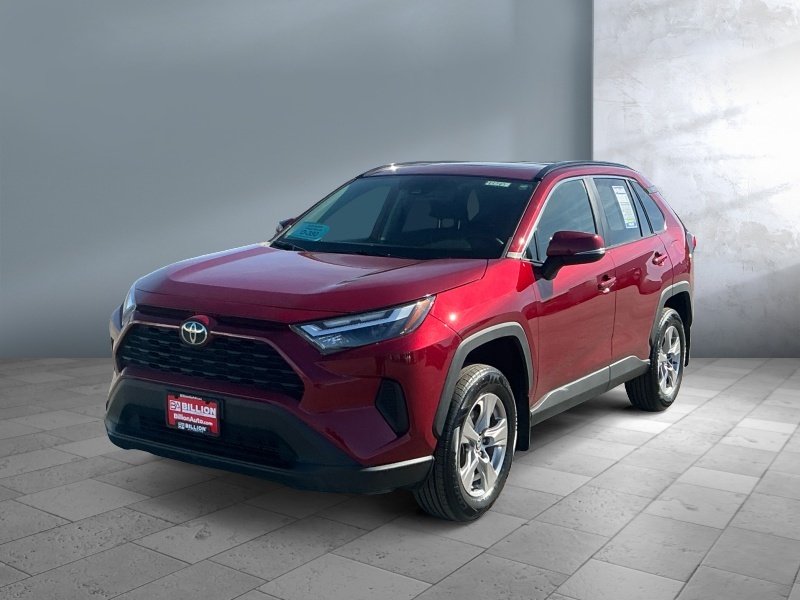 Used 2023 Toyota RAV4 XLE Crossover