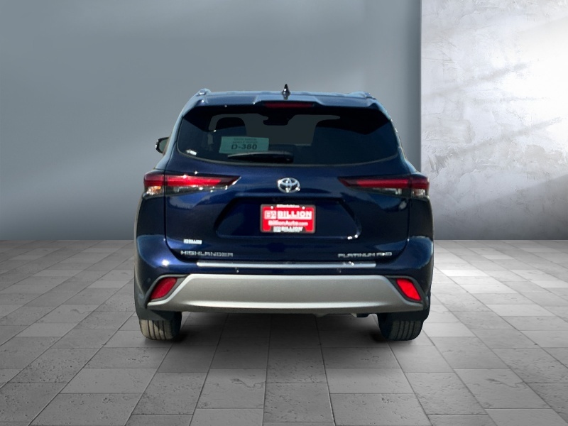 2024 Toyota Highlander