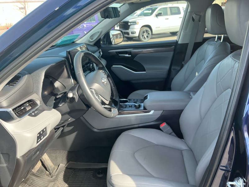 2024 Toyota Highlander