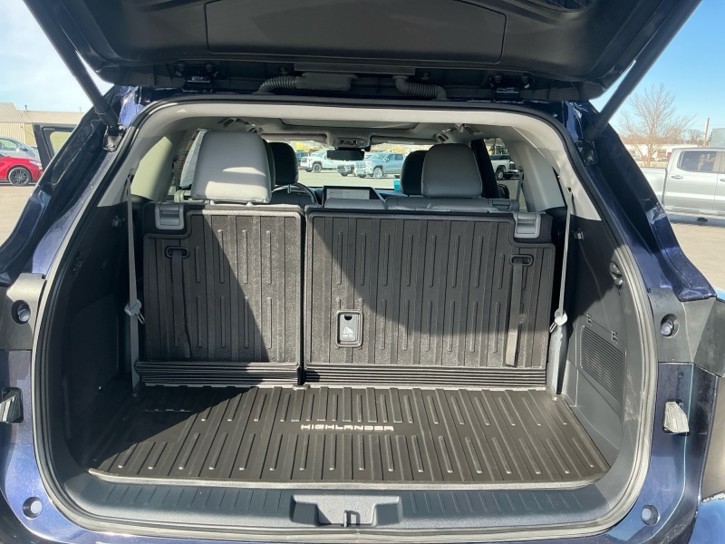 2024 Toyota Highlander