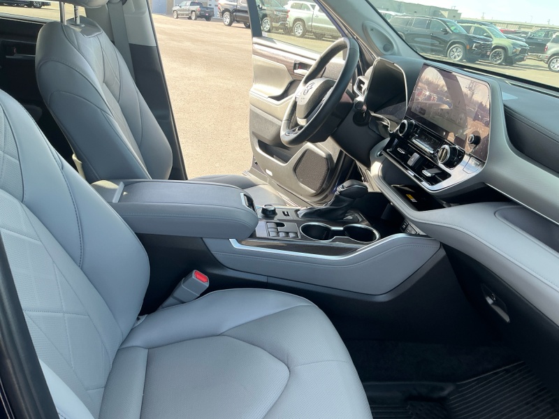 2024 Toyota Highlander