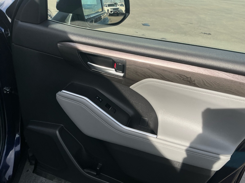 2024 Toyota Highlander