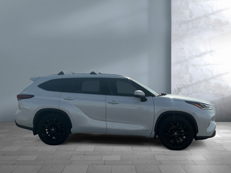 2024 Toyota Highlander