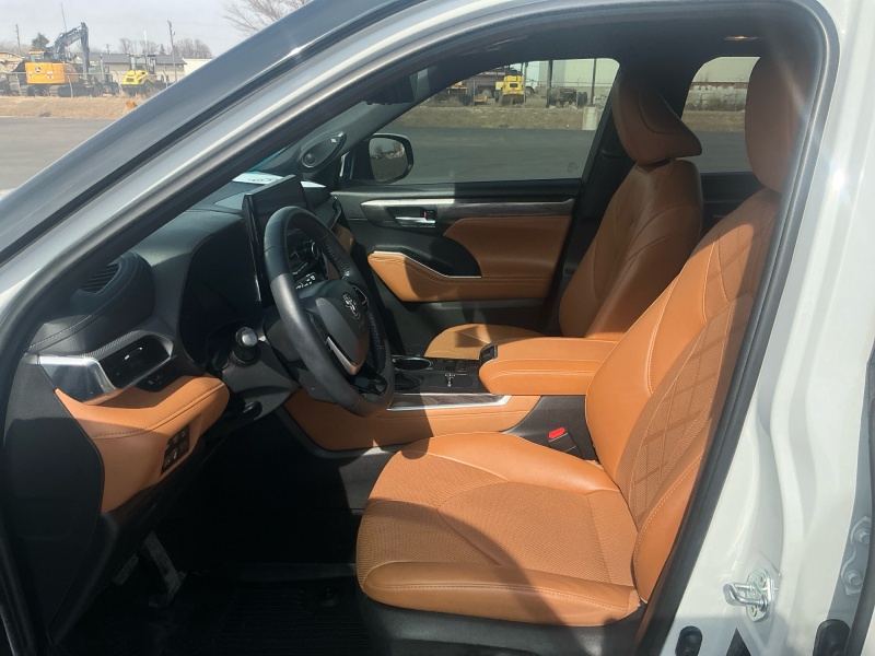 2024 Toyota Highlander