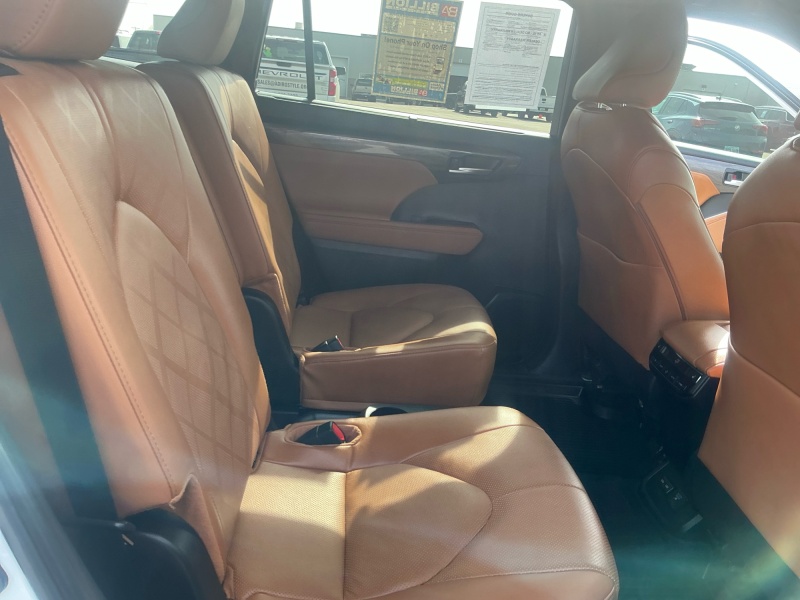 2024 Toyota Highlander