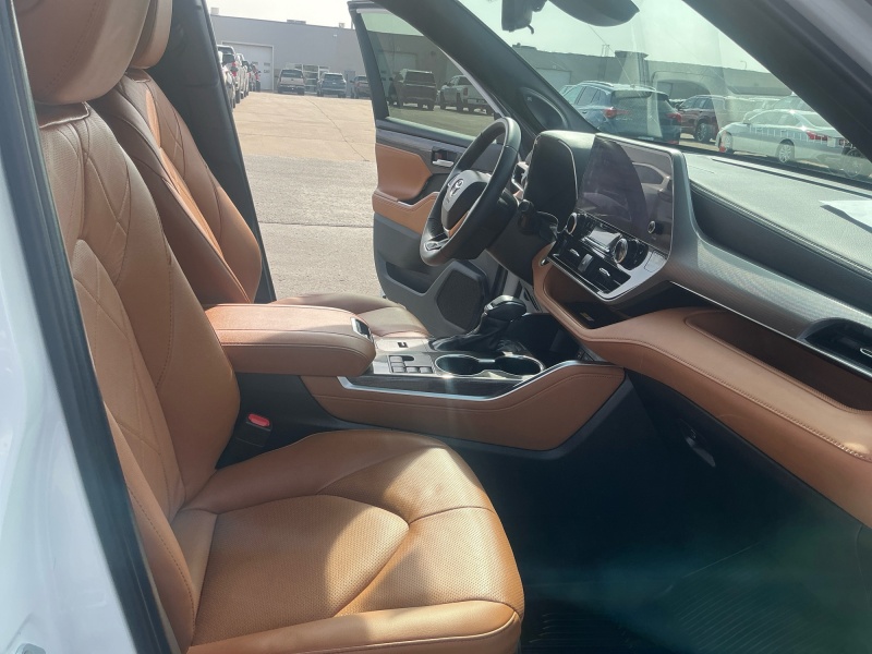 2024 Toyota Highlander