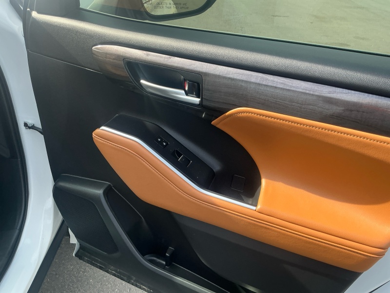 2024 Toyota Highlander