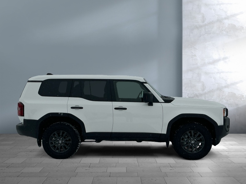 2025 Toyota Land Cruiser