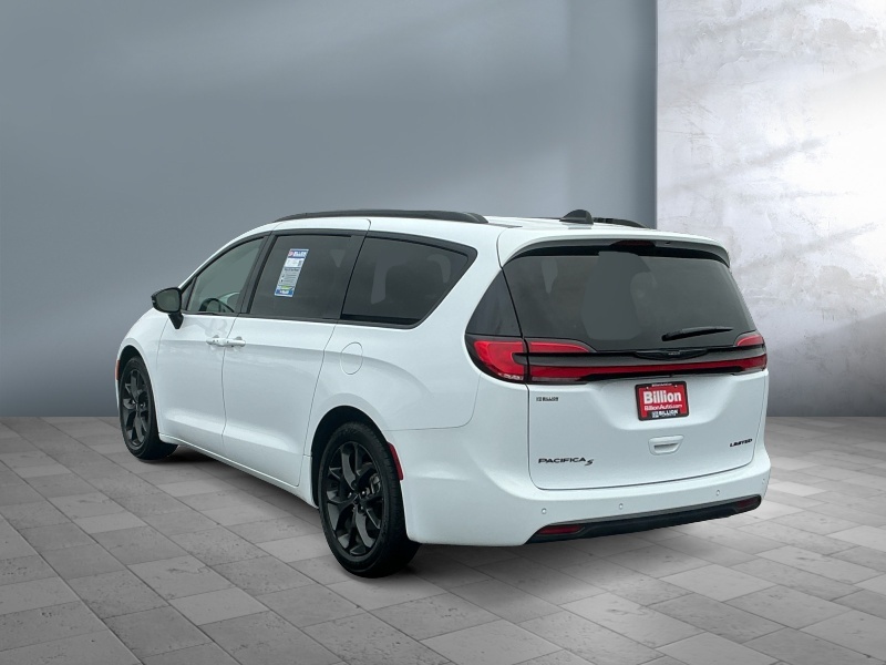 2025 Chrysler Pacifica
