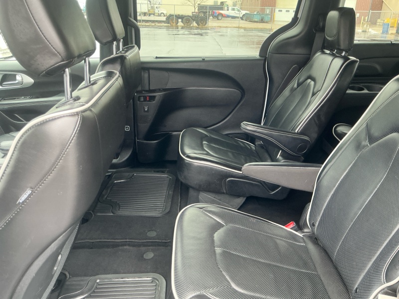 2025 Chrysler Pacifica