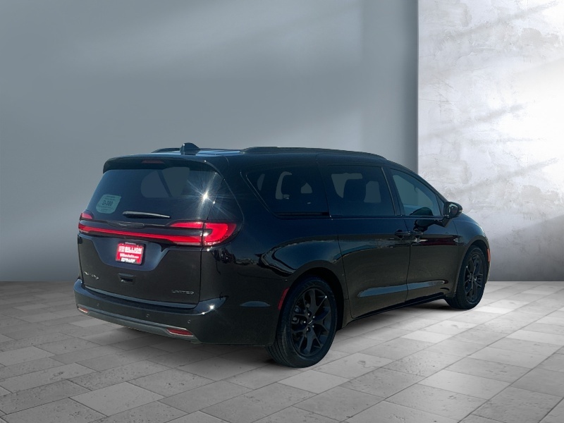 2025 Chrysler Pacifica