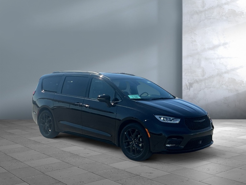 2025 Chrysler Pacifica
