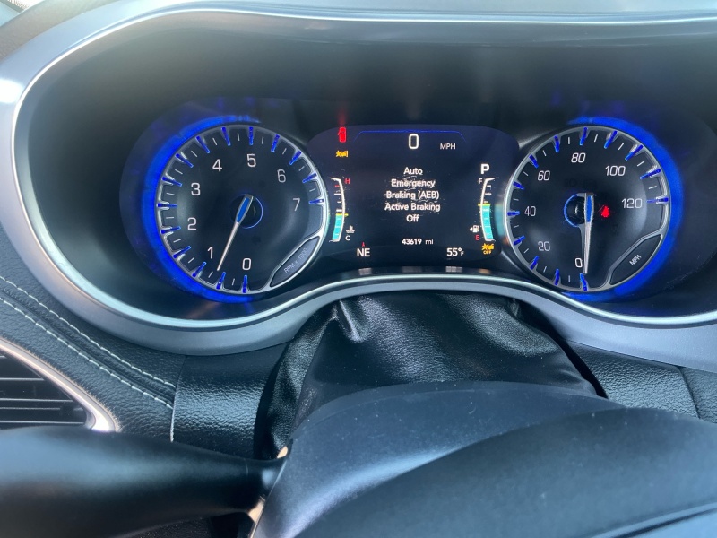 2025 Chrysler Pacifica