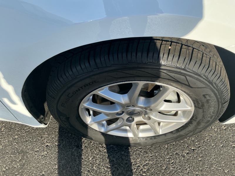 2024 Chrysler Voyager