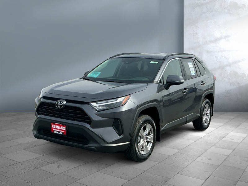 Used 2025 Toyota RAV4 XLE Crossovers