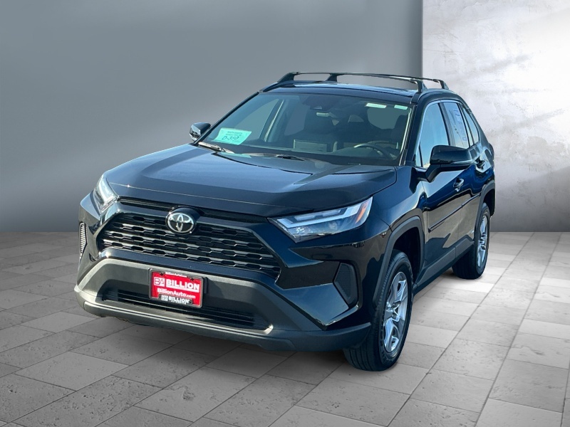 Used 2025 Toyota RAV4 Hybrid XLE Crossovers