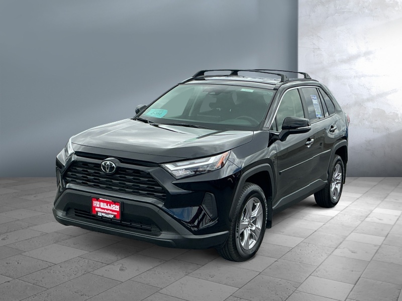 Used 2025 Toyota RAV4 XLE Crossovers