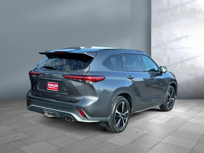 2021 Toyota Highlander