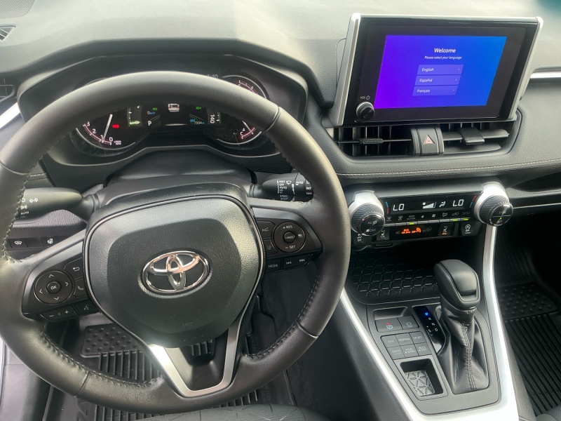 2025 Toyota RAV4