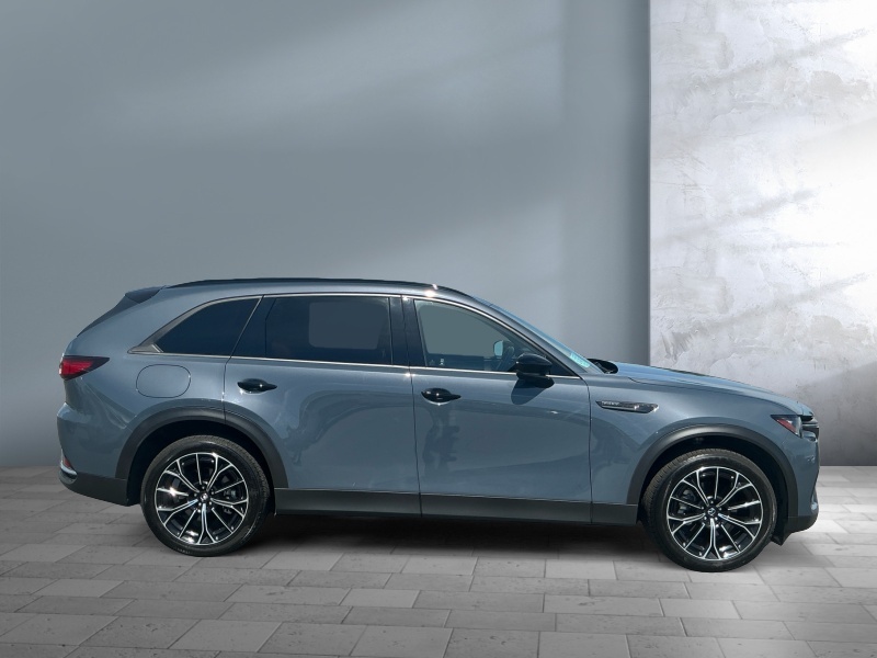 2025 Mazda CX-70 PHEV