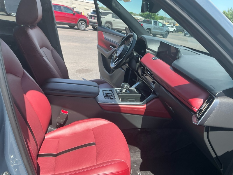 2025 Mazda CX-70 PHEV
