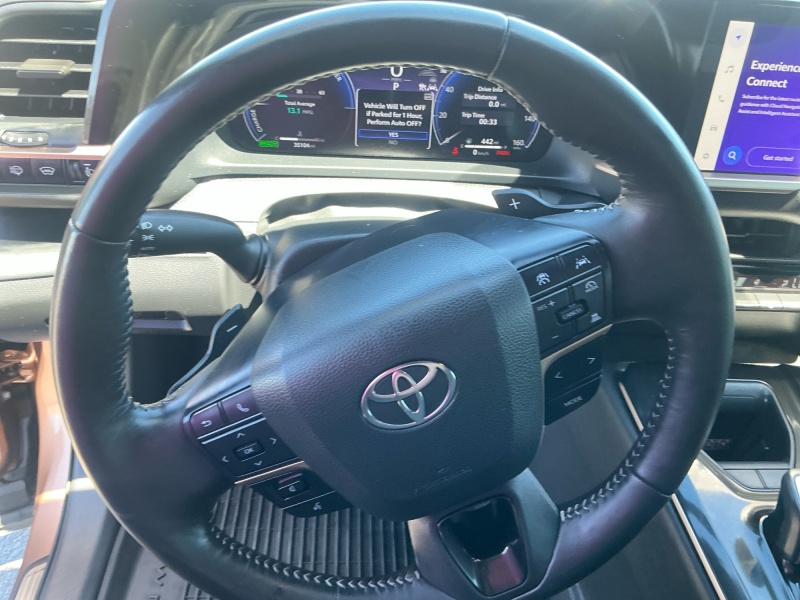 2025 Toyota Crown Signia
