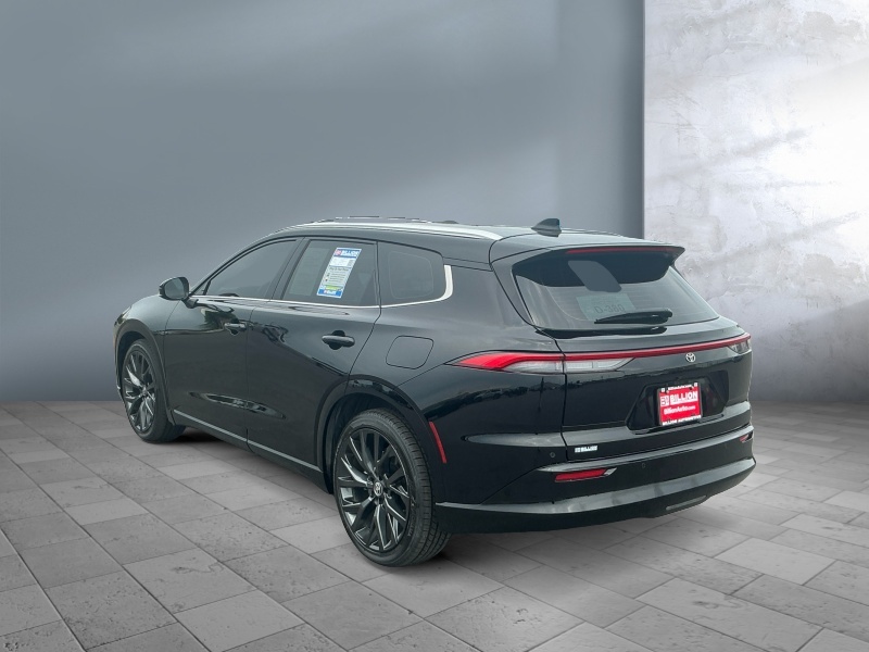2025 Toyota Crown Signia
