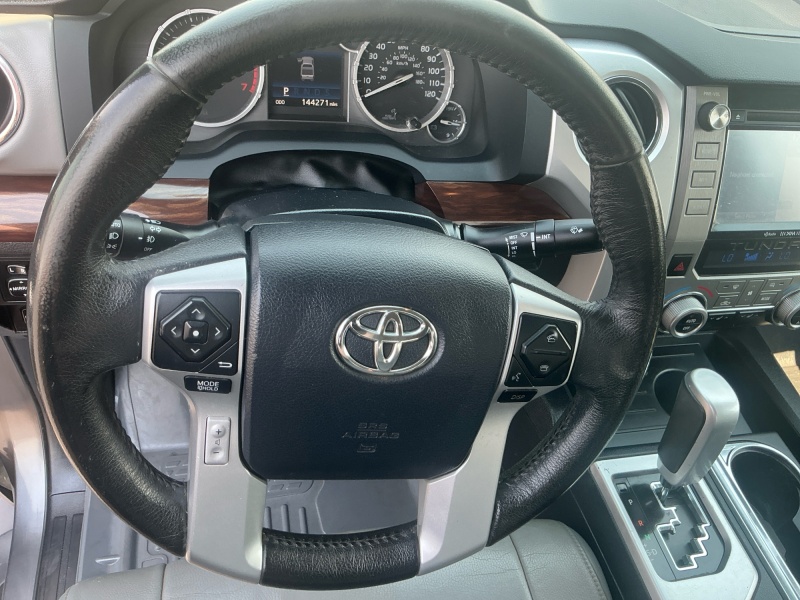 2014 Toyota Tundra 4WD Truck