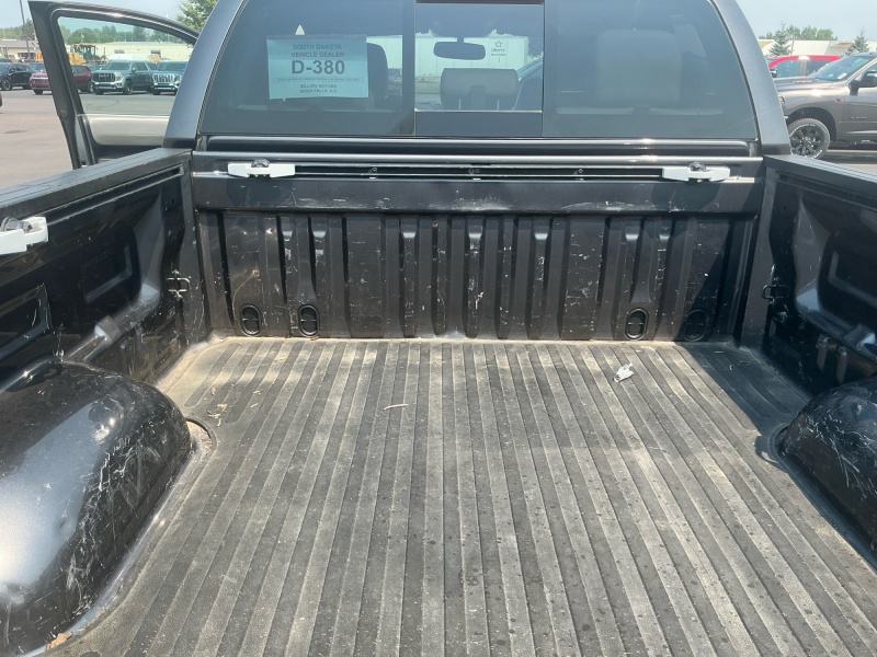 2014 Toyota Tundra 4WD Truck