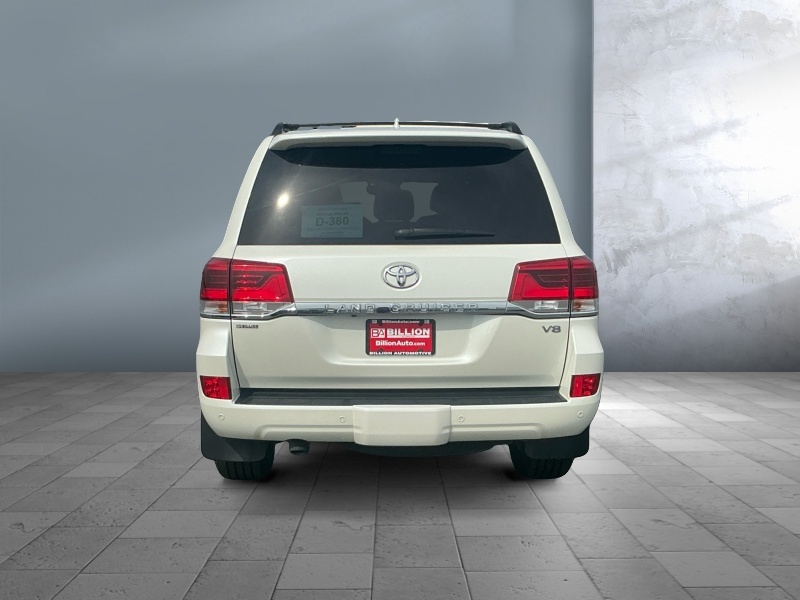 2020 Toyota Land Cruiser