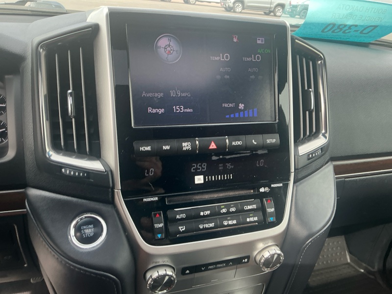 2020 Toyota Land Cruiser