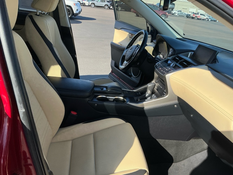 2016 Lexus NX 200t