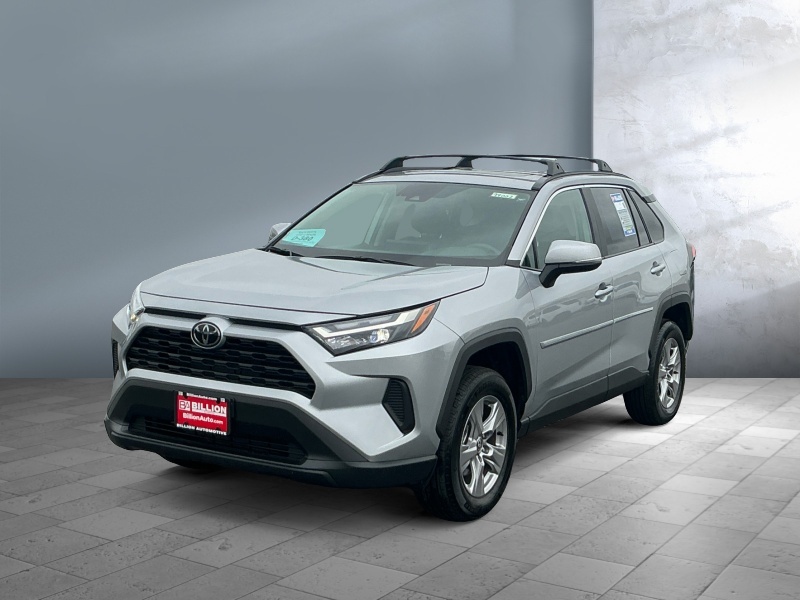 Used 2025 Toyota RAV4 XLE Crossovers
